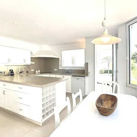 Spacious Villa9 Spectacular View 펜션 *